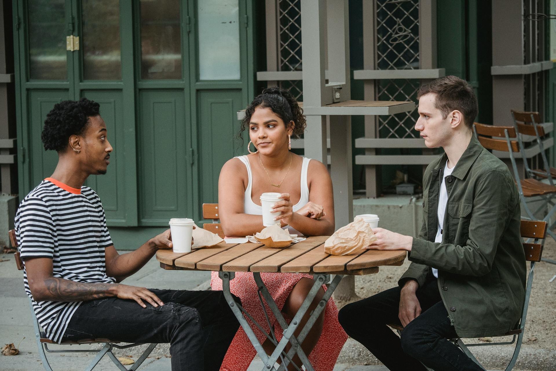 Apathetic Usa - Everyday insights for the curious mind