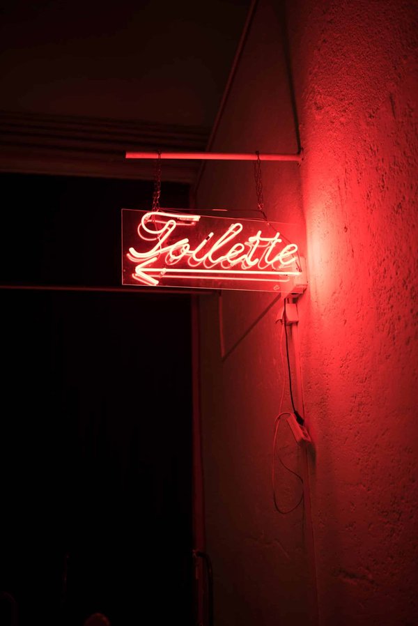 What's the Best Way to Resolve Litter Box Issues in Multi-Cat Households?